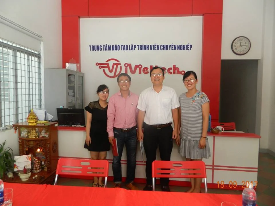 Cloudzone hỗ trợ hosting miễn phí cho học viên iViettech