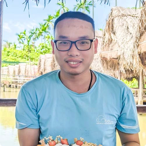Lê Tấn Hiển